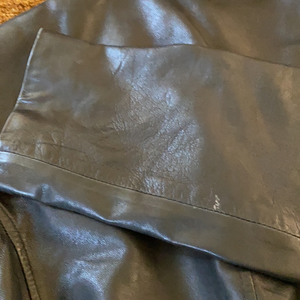 VINTAGE‼️GENUINE LAMBSKIN LEATHER JACKET! - Picture 14 of 16
